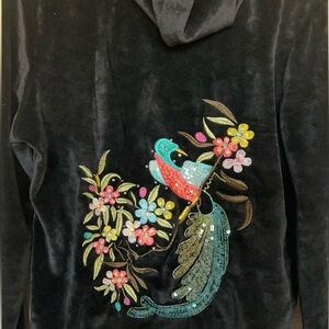cute peacock BCBG black zipup crop hoodie